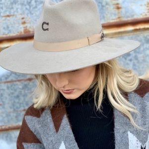 🌵CHARLIE ONE HORSE HIGHWAY HAT🌵